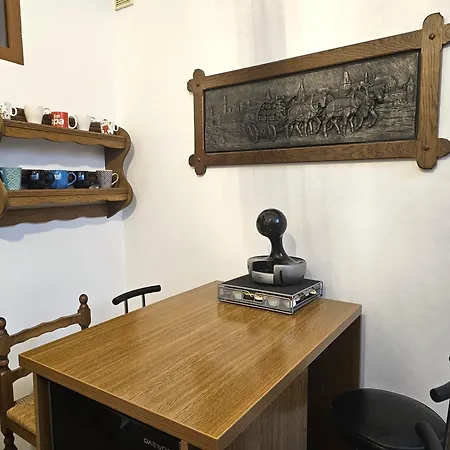 Coquette In Old Town Braszów