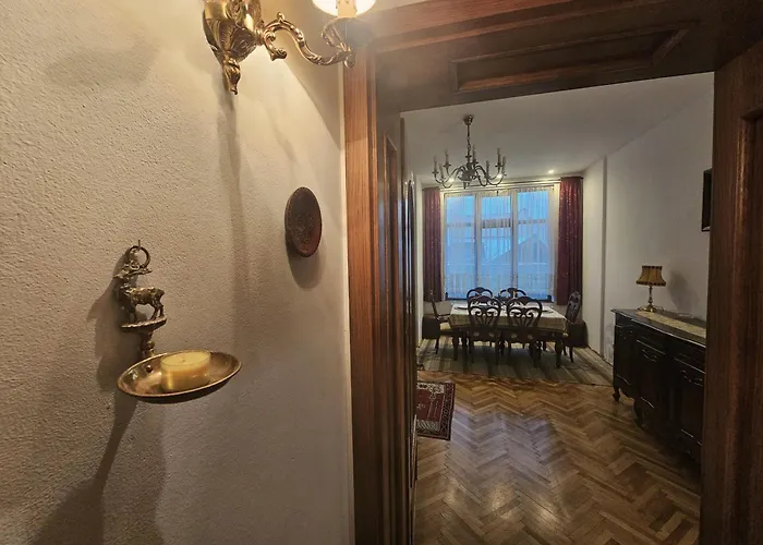 Coquette In Old Town בראשוב