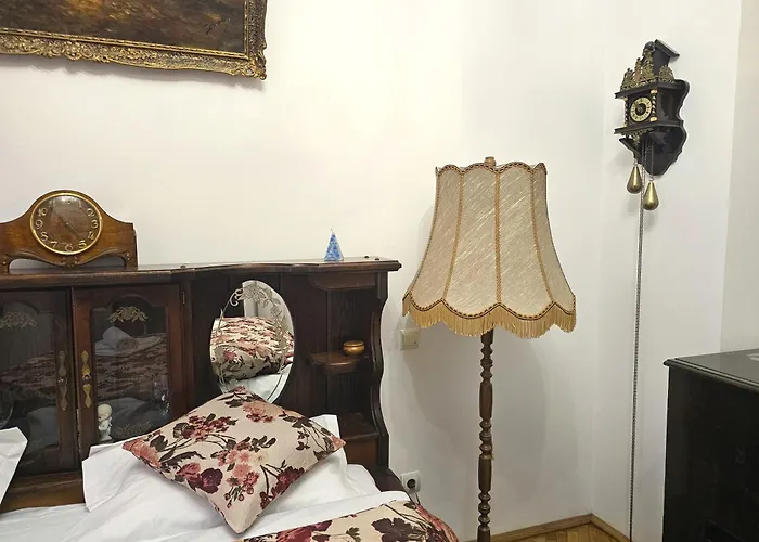 Coquette In Old Town דירה